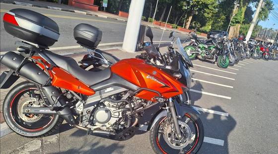 SUZUKI DL 650 V STROM SUZUKI DL 650 V STROM